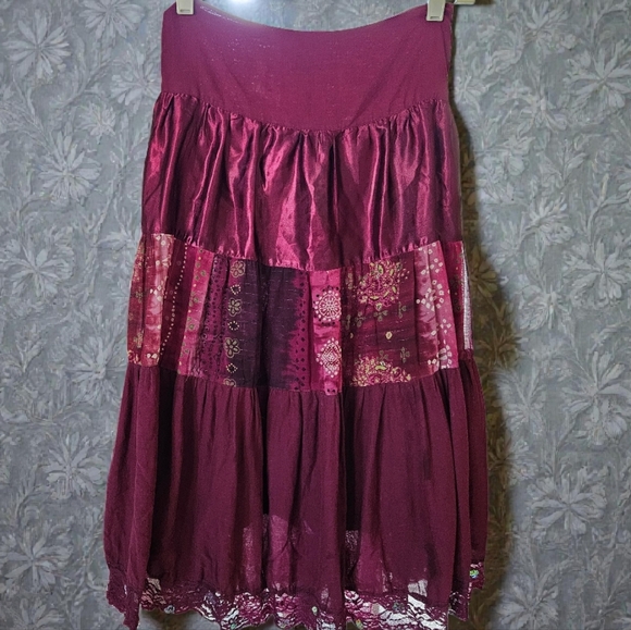 Dolled Up Patchwork Tiered Midi Skirt | Lace Hem | Boho | Size M - Picture 3 of 4